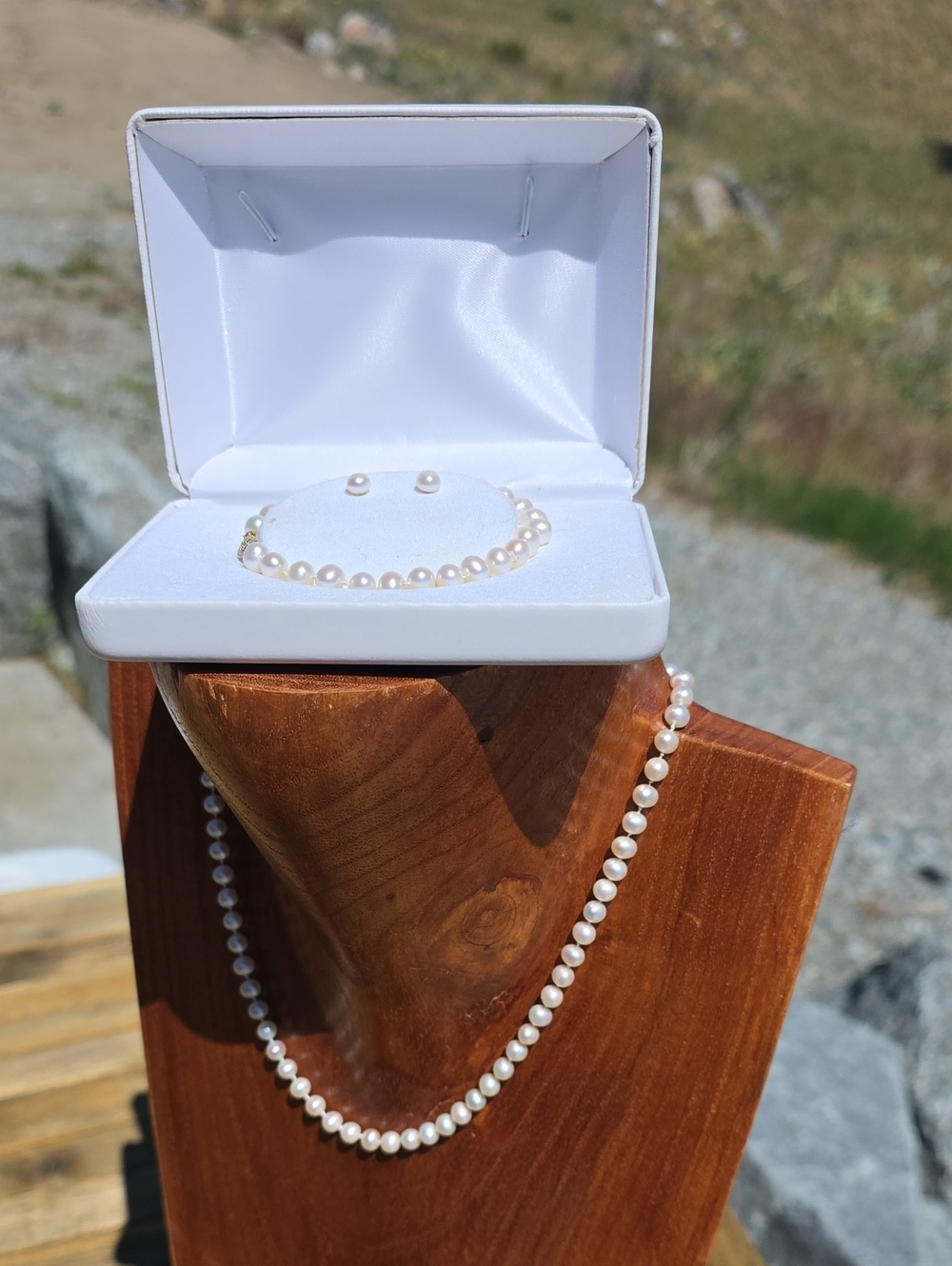 Classic 14K White Pearl Necklace, Bracelet and Earring Set